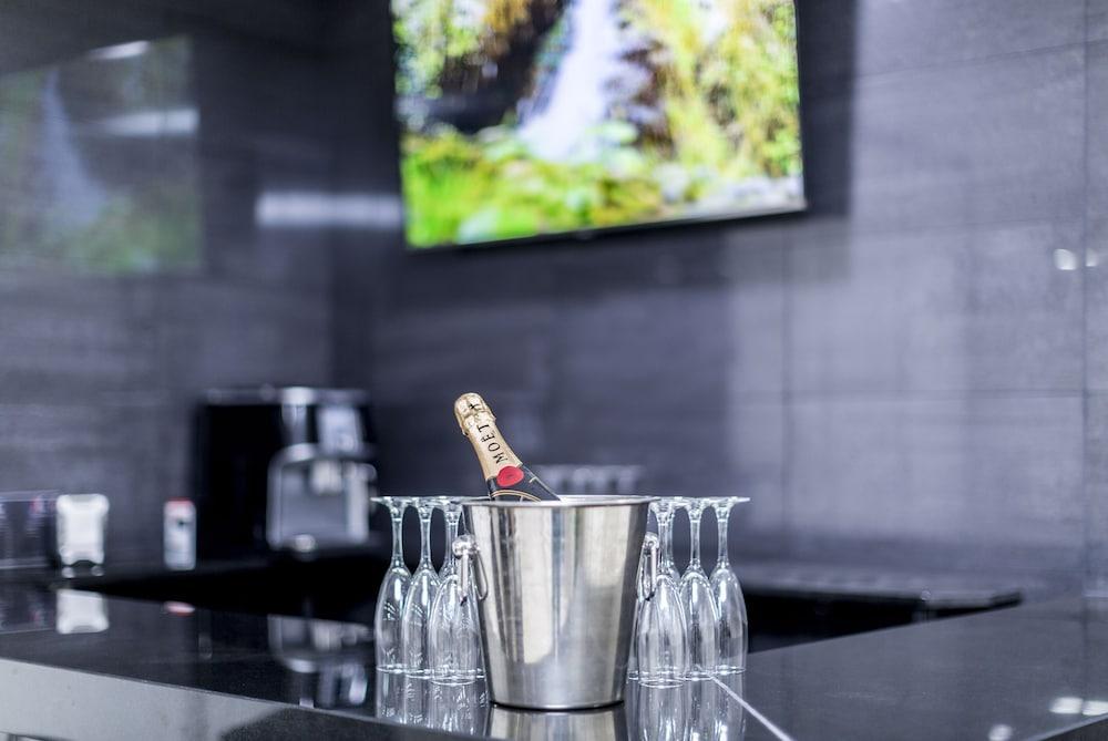 Di' Carlo Hotel Madrid Ngoại thất bức ảnh