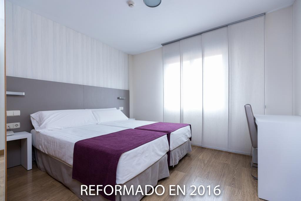 Di' Carlo Hotel Madrid Ngoại thất bức ảnh